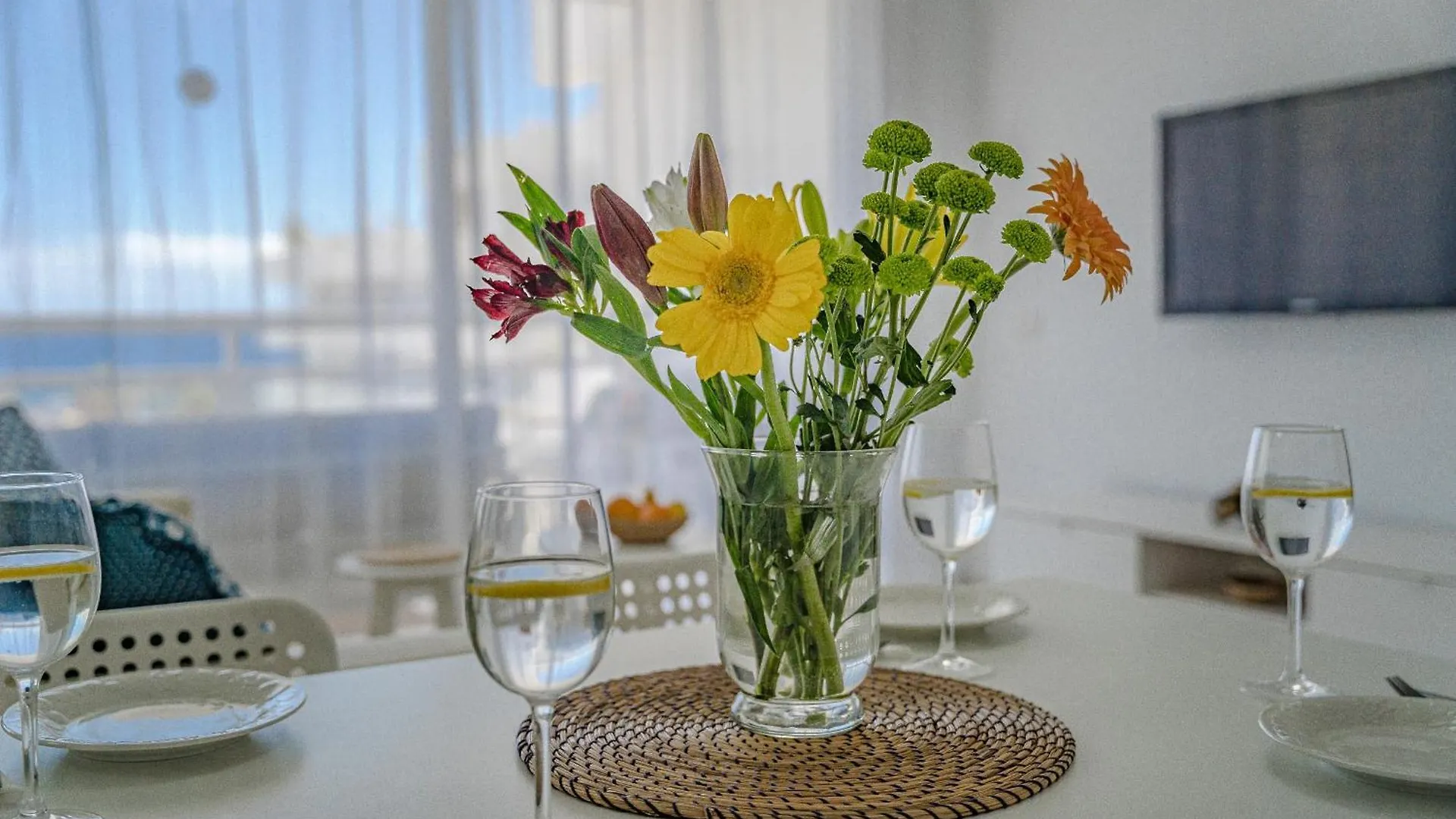 Ponderosa Beachfront Suite Playa Feñabe 0*,