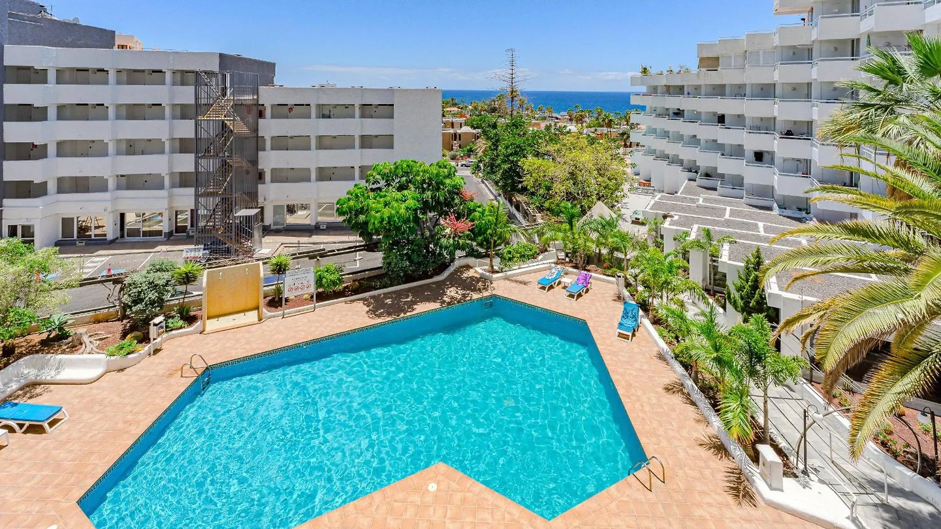 Ponderosa Beachfront Suite Playa Feñabe España